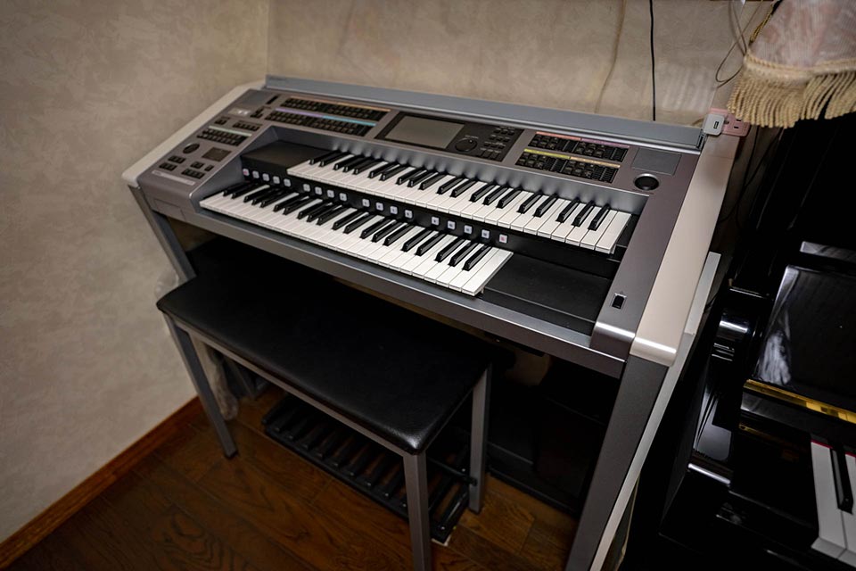 杉並教室のエレクトーン写真